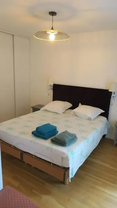 Appartement Confortable Calme Avec Terrasse Proche Metro - Accueil Personnel 리옹 프랑스